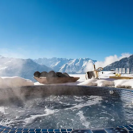 Amazing Chalet In Great Location !!