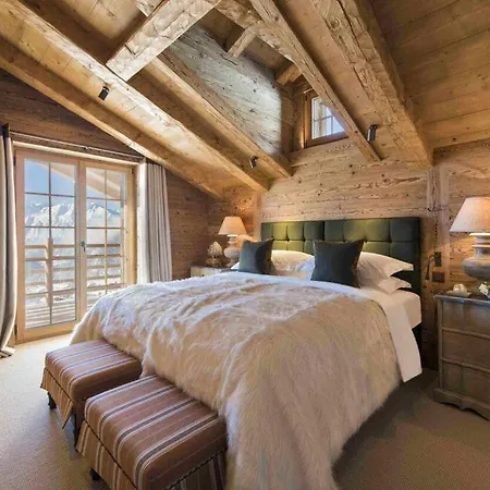 Amazing Chalet In Great Location !! 샬레 Bagnes